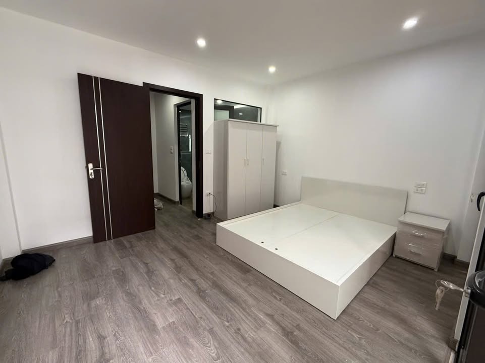 Căn hộ cho thuê tại Nguyễn Văn Cừ, Long Biên - Giá chỉ từ 1.8 triệu/tháng!