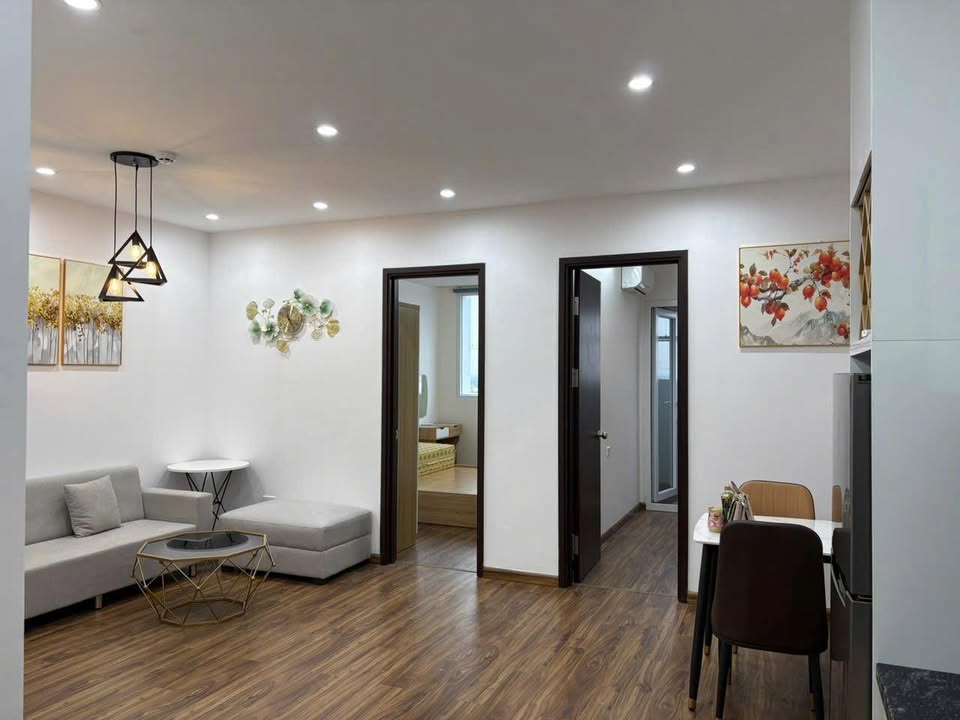 Căn hộ Eurowindow Cầu Giấy 7.5 triệu - Cho thuê full nội thất ngay