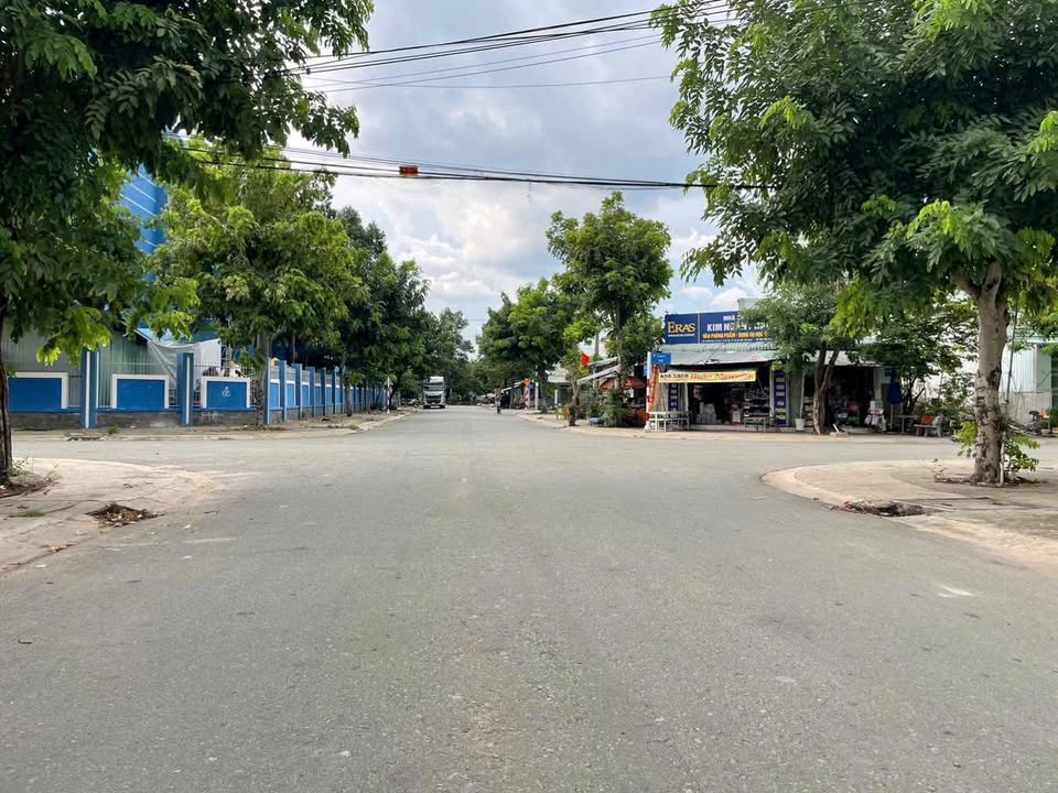 Bán đất thổ cư Phú Tân 150m² giá 3 tỷ - Gần siêu thị Aeon Mall!