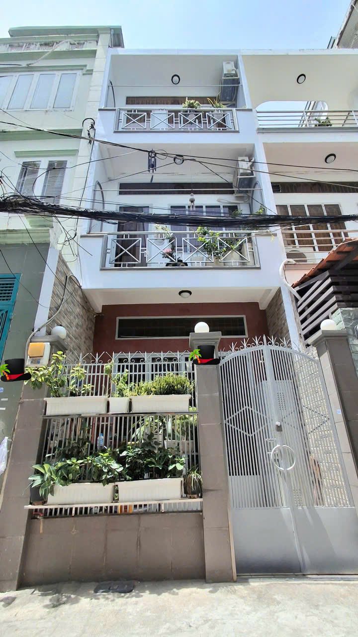 Nhà riêng Nguyễn Cảnh Chân Quận 1 47m² giá 12.5 tỷ - Đầu tư sinh lời cao!