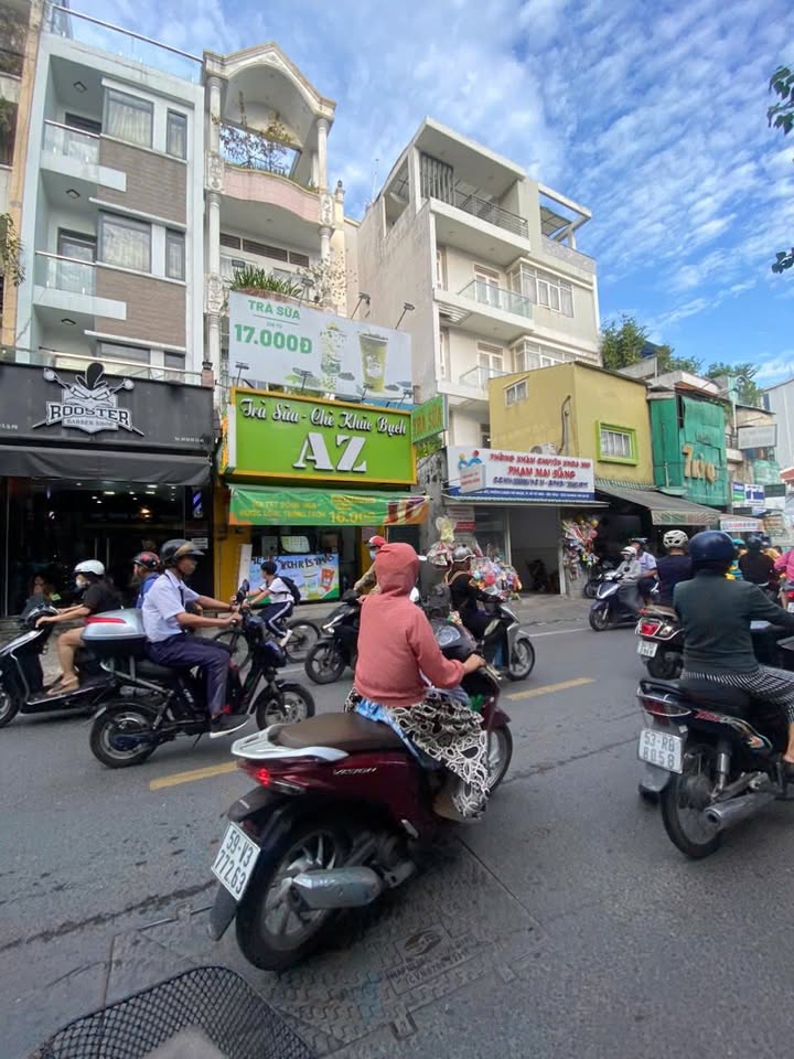 Mặt bằng cho thuê tại Đường Thích Quảng Đức, Phú Nhuận 36m² giá 13 triệu - Địa điểm lý tưởng cho kinh doanh!