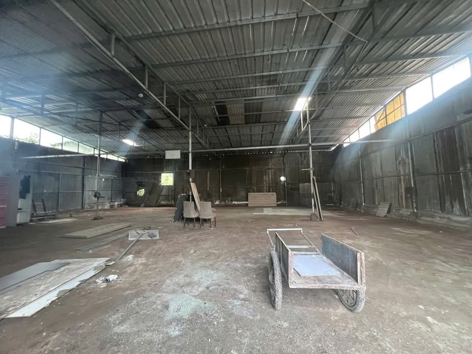 Kho cho thuê Trần Đức, Liên Chiểu 400m² giá chỉ 16 triệu - Phù hợp sản xuất ngay!