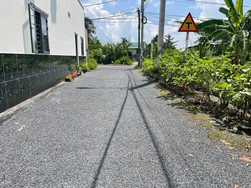 Đất mặt tiền Khu dân cư Tấn Lộc, Vĩnh Long 90m² giá 1.1 tỷ - Đầu tư sinh lời ngay!