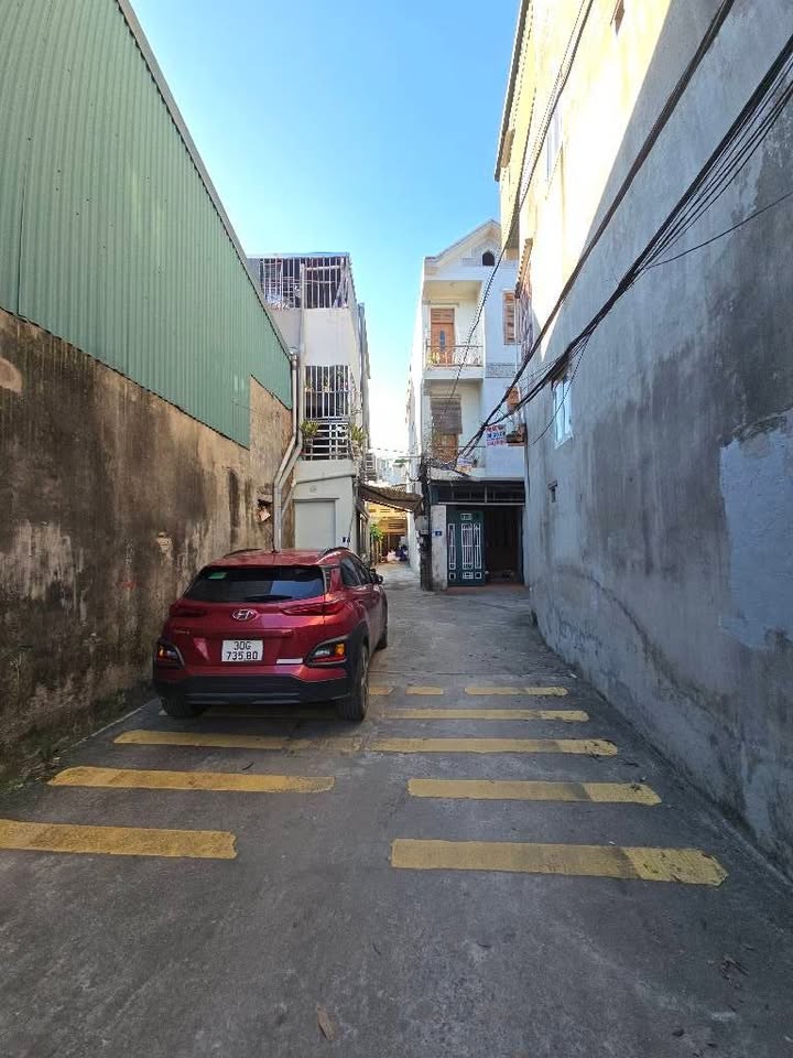 Nhà phố Bồ Đề, Long Biên 31m² giá 4.1 tỷ - Đầu tư sinh lời ngay!