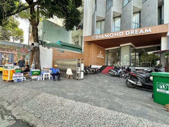 Nhà mặt tiền Hoàng Dư Khương, Quận 10, 95m² giá 18 tỷ - Cơ hội đầu tư tuyệt vời!