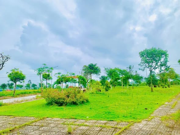 Đất nền Khu dịch vụ hỗn hợp VSIP Quảng Ngãi 154m² giá 8 triệu/m² - Cơ hội đầu tư sinh lời!