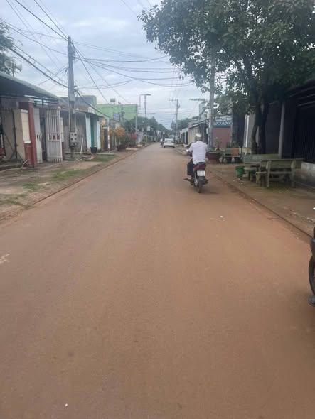 Đất nền Phú Bình Long Khánh 100m² giá 1.3 tỷ - Giao thông thuận tiện!