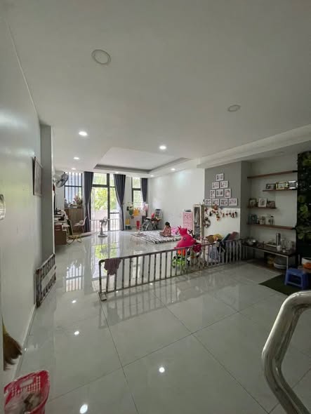Townhouse KDC Vạn Phúc Thủ Đức 85m² giá thương lượng - Tiện ích đầy đủ, giao thông thuận lợi!