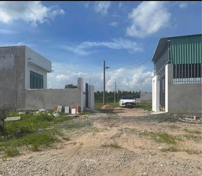 Nhà mới xây Hắc Dịch 110m² giá thỏa thuận - Dọn vào ở ngay!