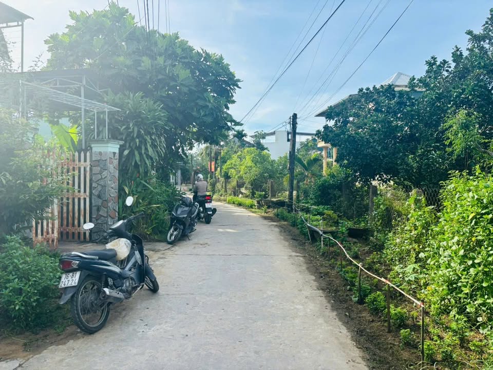 Đất nền 102m² tại hẻm 668 Võ Nguyên Giáp - Hướng Đông, Giá thỏa thuận hấp dẫn!