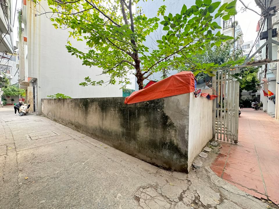 Lô đất Thượng Thanh 50m² giá 9.4 tỷ - Lô góc 2 mặt thoáng, ô tô vào tận nơi!