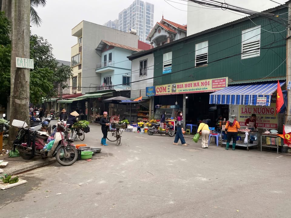 Đất Trâu Quỳ 50m² giá 7 tỷ - Mặt tiền đẹp, ô tô tránh thoải mái!