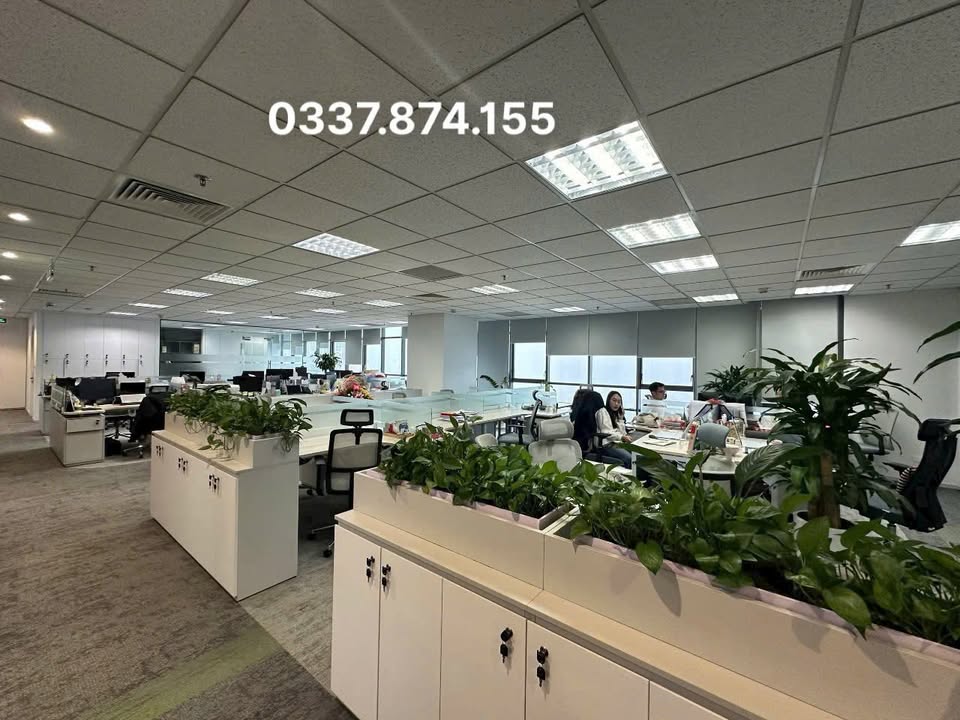 Văn phòng cho thuê 280m² tại Tố Hữu - Vũ Trọng Khánh chỉ 38 triệu/tháng - Thiết kế hiện đại, view đẹp!