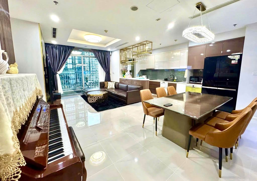 Căn hộ 4 phòng ngủ Landmark 6, Bình Thạnh 150m² giá 27.5 tỷ - View trực diện L81!