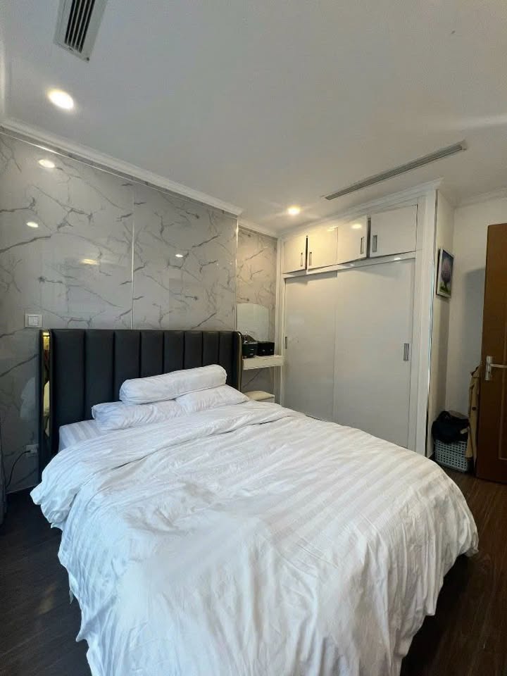 Căn hộ Vinhomes Central Park 54m² giá 21 triệu - Full nội thất đẹp!