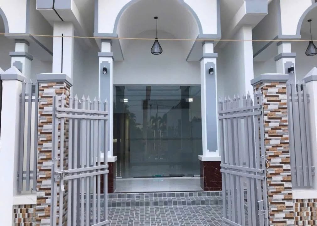 Nhà bán Khu Dân Cư Lê Đại Thành, Đường 3, Mỹ Xuyên, Sóc Trăng 108m² - Sổ hồng chính chủ, giá chỉ 1.25 tỷ!