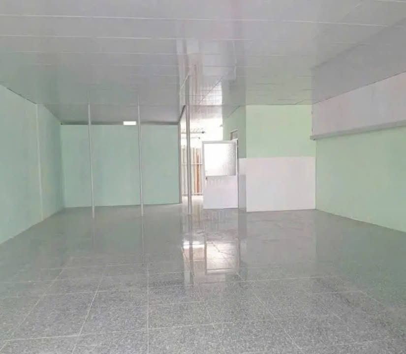 Nhà mặt tiền cho thuê tại Phường 6, TP. Sóc Trăng 160m² giá 3 triệu - Vị trí đắc địa cho kinh doanh!