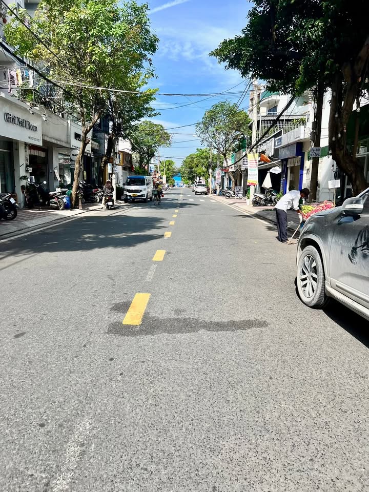 Đất vàng Thủ Đức 107.8m² giá 11 tỷ - Cơ hội đầu tư tuyệt vời!