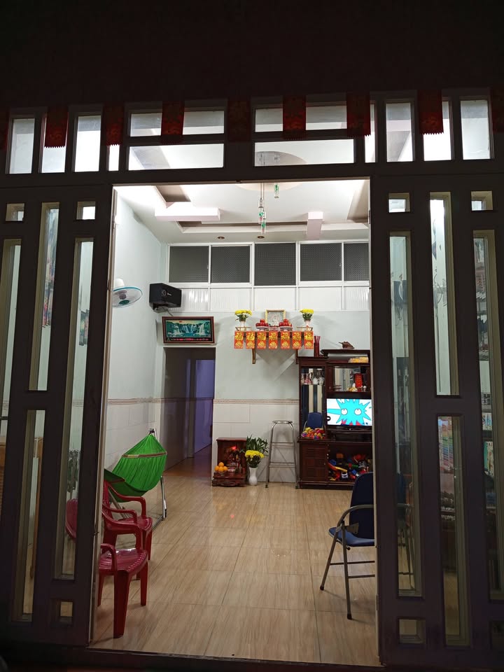 Nhà riêng Dĩ An 62m² giá 1.68 tỷ - Nhà sạch đẹp, vào ở ngay!