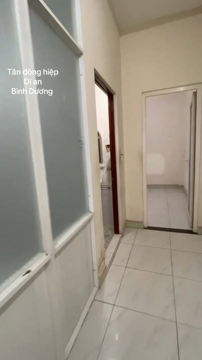 Nhà bán phường Tân Đông Hiệp, Dĩ An 73m² giá 3.95 tỷ - Sổ hồng riêng, tiện kinh doanh!