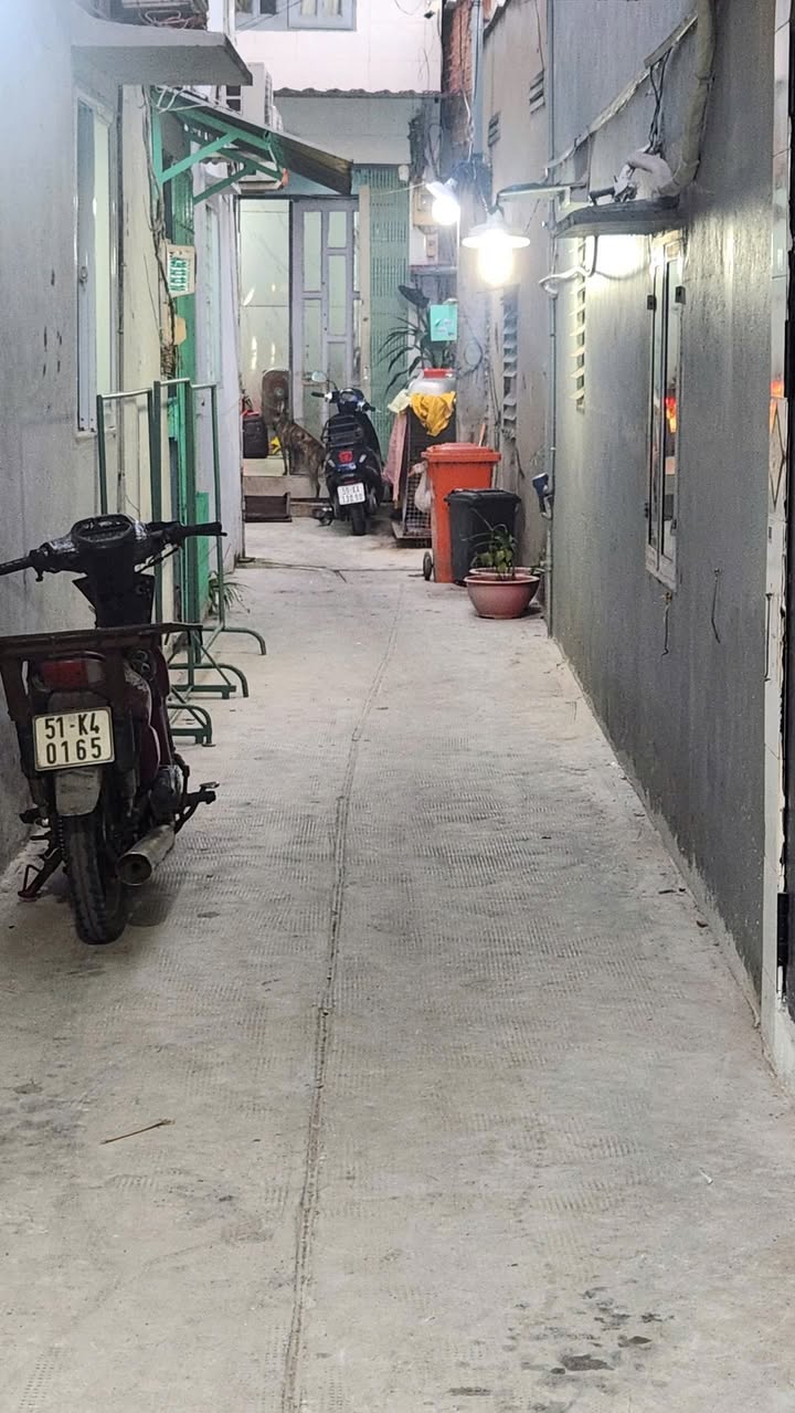 Nhà cấp 4 đường Tân Hòa Đông, quận 6, 84m² giá 4.7 tỷ - Vị trí đắc địa gần chợ