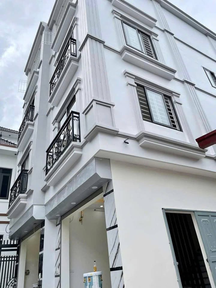 Nhà cho thuê 4 tầng tại Phượng Nghĩa, Chương Mỹ 6 triệu/tháng - Nội thất đầy đủ, tiện nghi