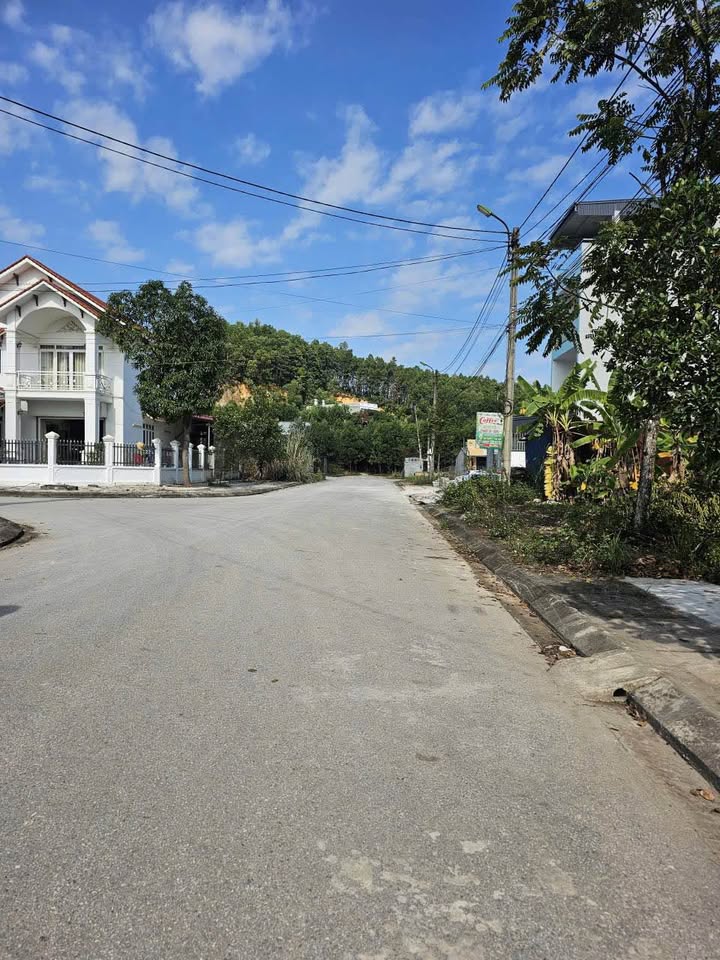 Đất nền Sơn Cẩm Thái Nguyên 100m² giá 2 tỷ - Vị trí cao ráo, không ngập úng!