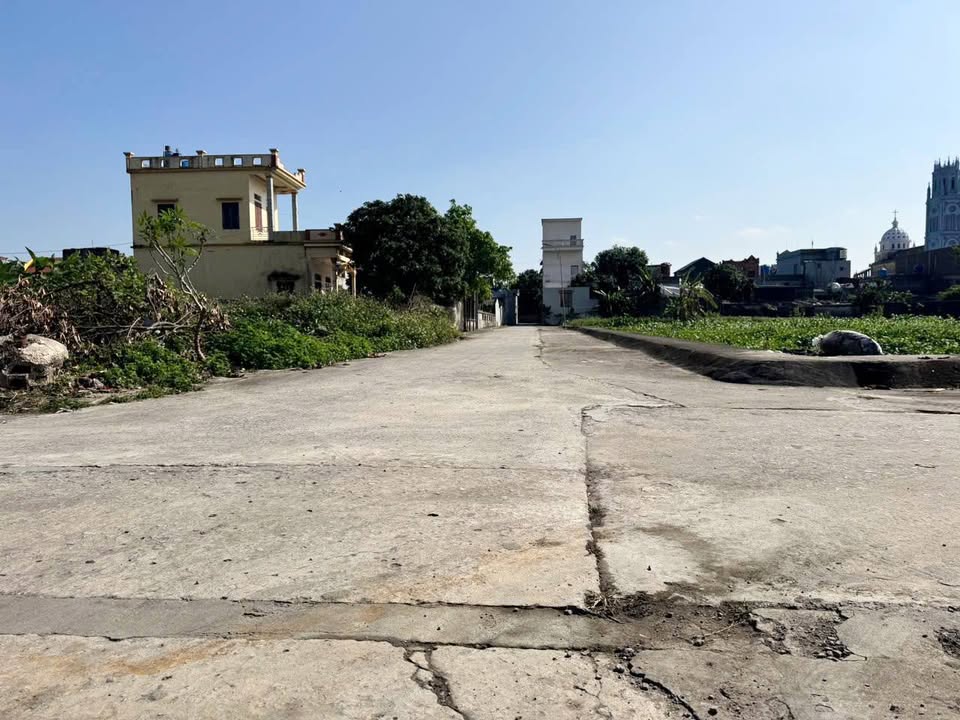 Đất lô góc Nam Thắng Tiền Hải 114m² giá chỉ 9xx triệu - Đầu tư sinh lời ngay!