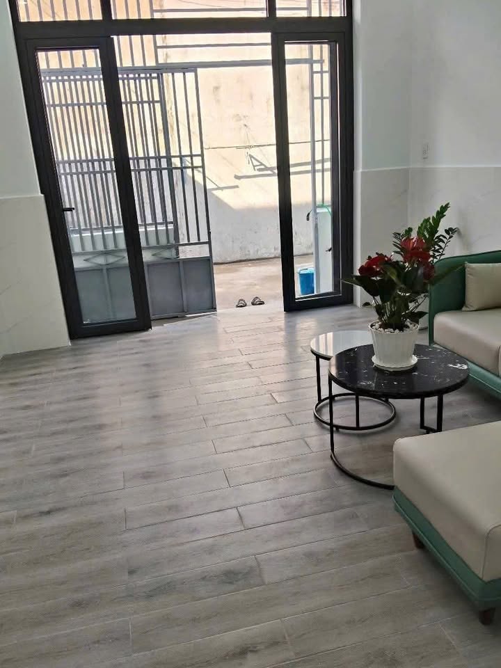 Nhà gác lửng gần cây xăng Tân Long, Dĩ An 50m² giá 2.65 tỷ - Dọn vào ở ngay!