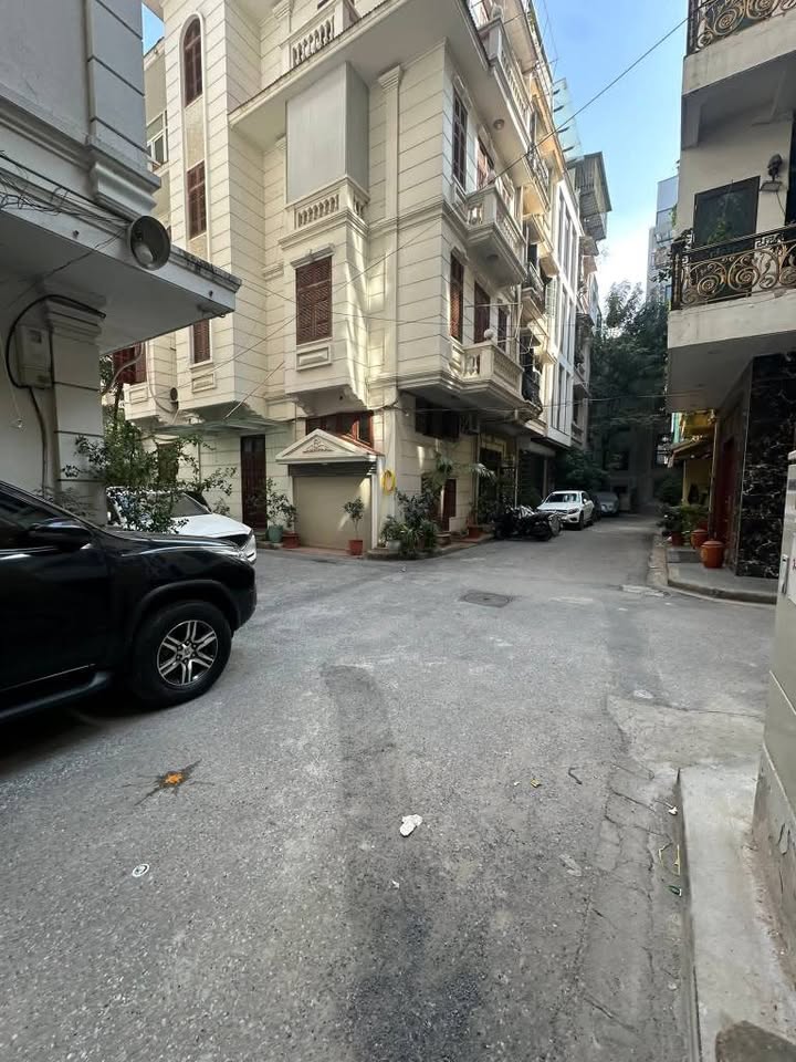 Bán nhà phố Sơn Tây quận Ba Đình 70m² giá 59 tỷ - Mặt phố VIP trung tâm