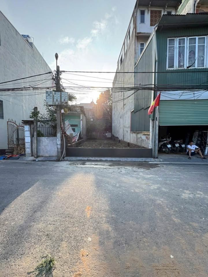 Đất nền tại Du Nội, xã Mai Lâm, 79.4m² giá 9.53 tỷ - Vị trí đắc địa gần QL 3!