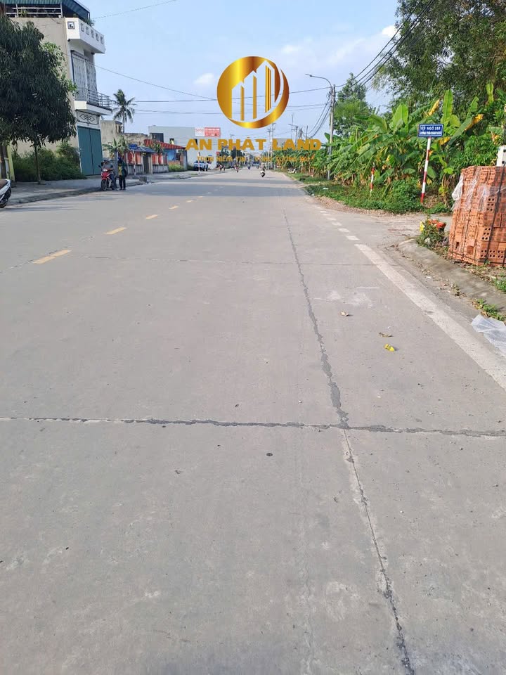Bán lô đất mặt phố Trần Quang Khải, Ninh Sơn 71.1m² chỉ 3.2 tỷ - Đường rộng, vị trí đắc địa!