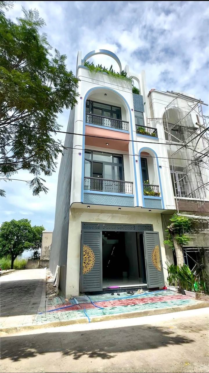 Nhà phố 22 tháng 12, Thuận Giao 120m² giá 6.2 tỷ - Full nội thất cao cấp, sẵn sàng ở ngay!