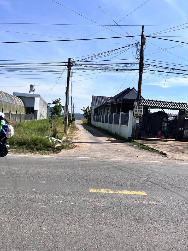 Đất nền Lộc Thành Bảo Lâm 107m² giá 1 tỷ - Sổ đỏ chính chủ, gần chợ và trường học!