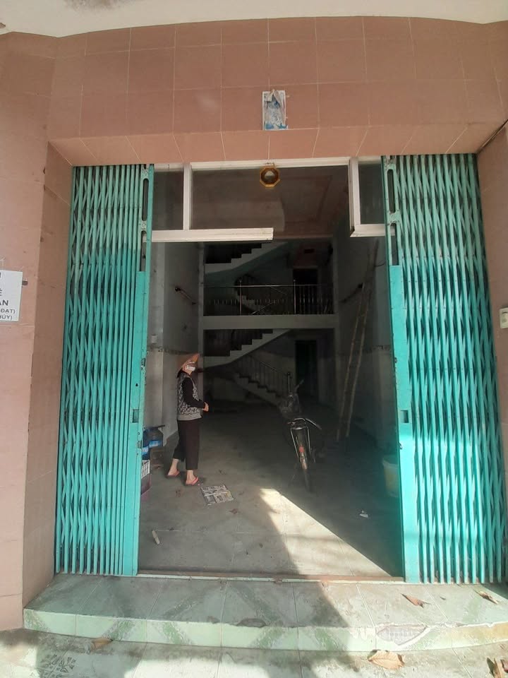 Nhà phố đường Nguyễn An Ninh, Mỹ Tho, 68m² giá 5.5 tỷ - Thương lượng ngay hôm nay!