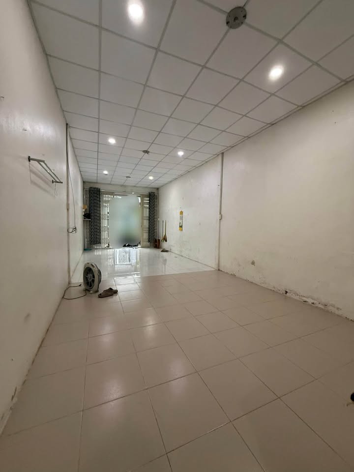 Nhà cho thuê hẻm 322 Tôn Đức Thắng, Sóc Trăng - 2.5 triệu/tháng, đầy đủ tiện nghi!