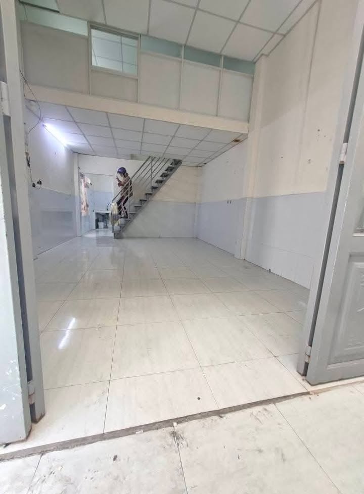 Nhà cho thuê ấp 5, Đông Thạnh, Hóc Môn 40m² giá 3.5 triệu - Khu dân cư đông đúc!