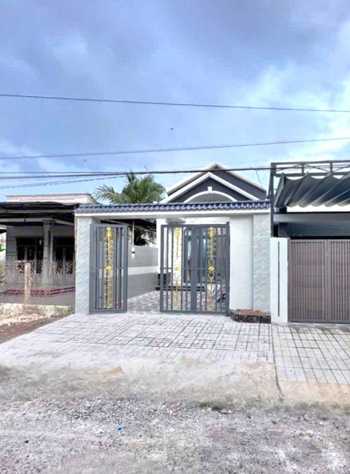 Nhà mới Hẻm 23 Trần Phú, Hòa Thành, Tây Ninh, 145m² - Thiết kế hiện đại, giá chỉ 1.549 tỷ!