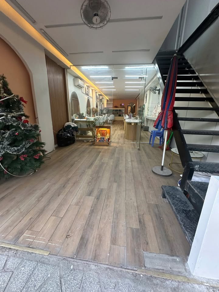 Cho thuê mặt bằng mặt tiền Nguyễn Văn Khối 120m² - Kinh doanh tự do, giá 25 triệu/tháng!