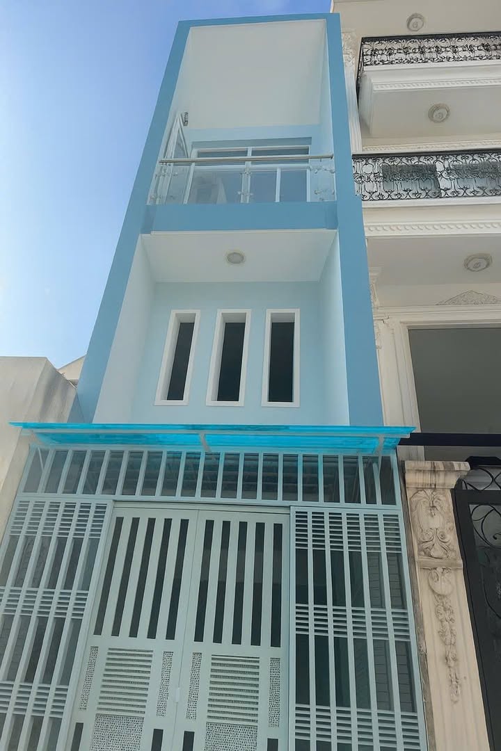 Nhà nguyên căn hẻm Vườn Chuối, P.4, Q.3 - 39m² chỉ 16 triệu/tháng, phù hợp cho gia đình hoặc làm văn phòng!