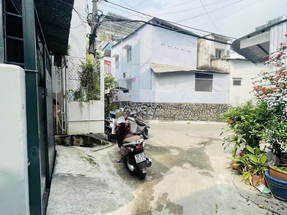 Nhà nguyên căn cho thuê Nơ Trang Long, Q. Bình Thạnh 36m² giá 12 triệu - Phù hợp ở gia đình nhỏ!