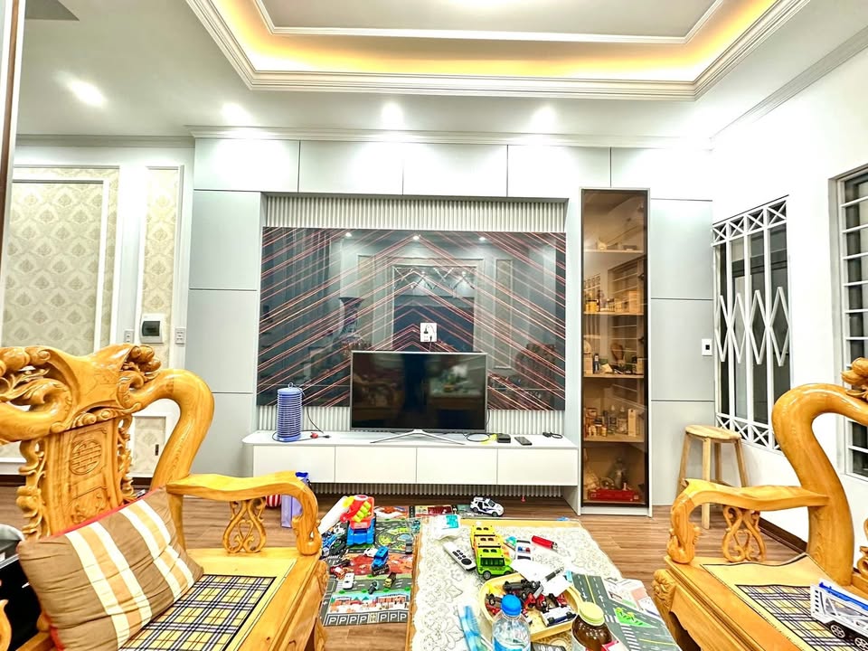 Nhà riêng 5 tầng Phan Đình Giót, Thanh Xuân 38m² giá 11.7 tỷ - Thiết kế đẹp, vào ở ngay!