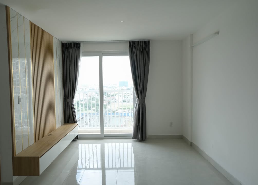 Căn hộ Tara Residence Quận 8 81m² giá 12 triệu - Full nội thất, tầm nhìn bao quát!