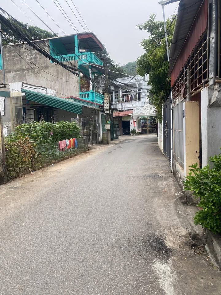 Đất Yên Bái Lào Cai 129m² giá 1.6 tỷ - Bán đất tặng 7 phòng trọ khép kín!