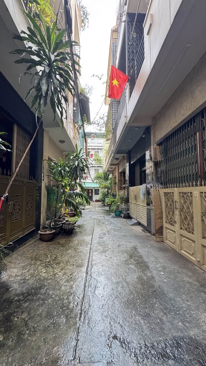 Nhà riêng Quận 5, Trần Phú, 44m² giá 9.5 tỷ - Sẵn sàng ở ngay!