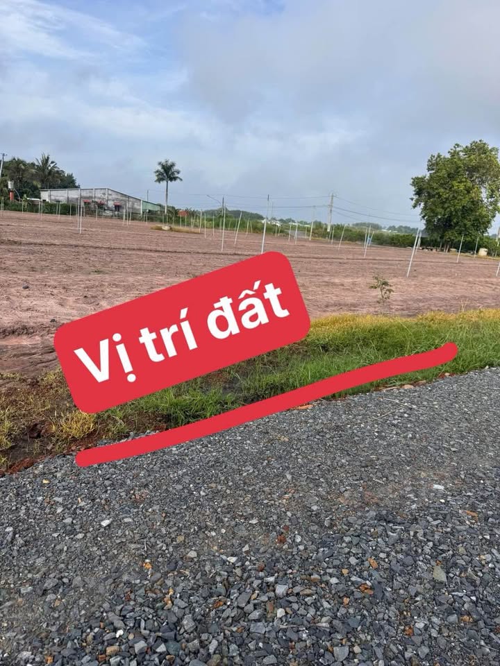 Đất thổ cư view núi 140m² chỉ 280 triệu - Cơ hội đầu tư tuyệt vời!