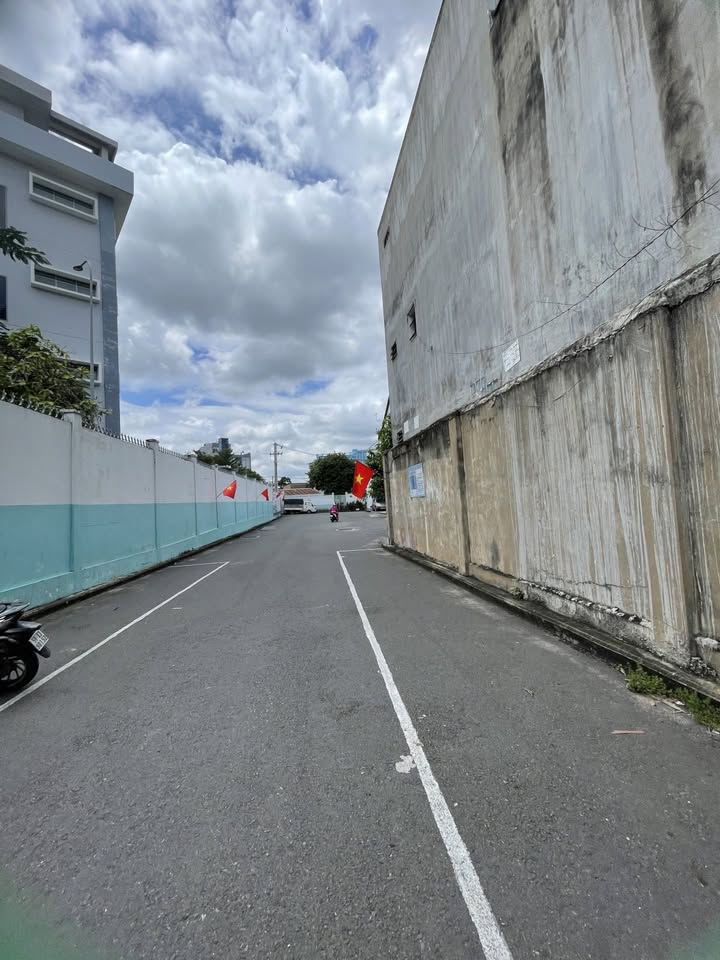 Nhà 2 tầng đường Chương Dương, Thủ Đức 37m² giá 3.95 tỷ - Sẵn sàng vào ở ngay!