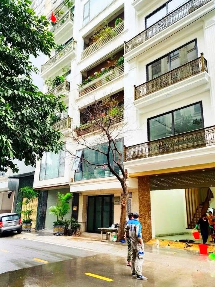 Nhà phố Nguyên Hồng Đống Đa 55m² giá thỏa thuận - Đầu tư sinh lời hấp dẫn!