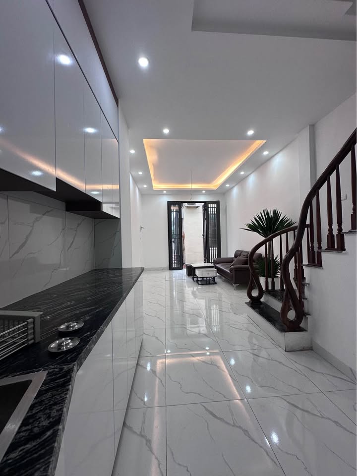 Nhà đẹp La Phù Hoài Đức 35m² giá 5.3 tỷ - Nhà mới hoàn thiện, vào ở ngay!