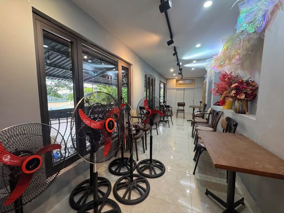 Mặt phố kinh doanh Phương Liệt Đống Đa 100m² giá 15 tỷ - Vị trí đắc địa, lợi nhuận cao!